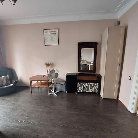 Alaska Fox Kiev Chambre photo